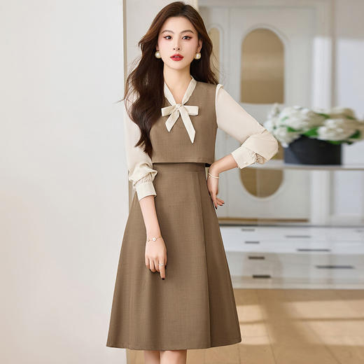 潮流简约，小香风春季显瘦修身连衣裙假两件连衣裙HR-XBL815B 商品图3