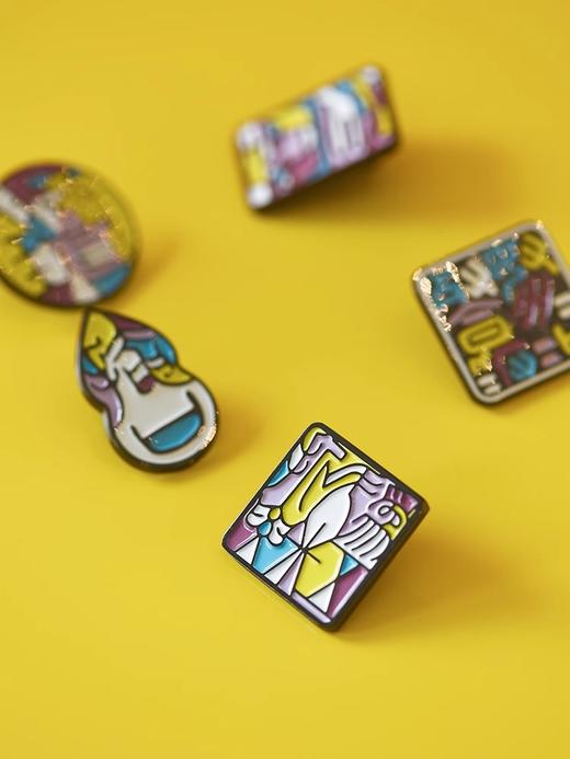 西泠印社 泠趣徽章礼盒套装五枚吴昌硕赵之谦印章元素金属徽章烤漆填色文艺个性文创伴手礼生日礼物 商品图2