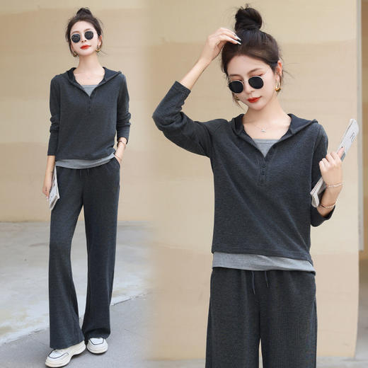 春装新款，软糯休闲连帽拼接假两件套衫+直筒裤两件套HR-SSFB2852 商品图2