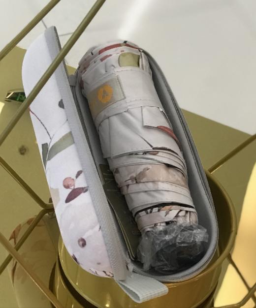 优品堂【烈焰花漾】五折黑胶防外线伞 商品图3