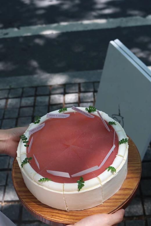 蜜桃乌龙千层蛋糕 商品图0