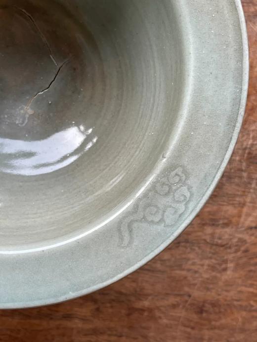 青瓷刻游鱼紋三足折沿香炉，顺丰包邮 商品图7