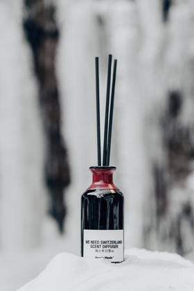 瑞士冬日雪山藤条香薰