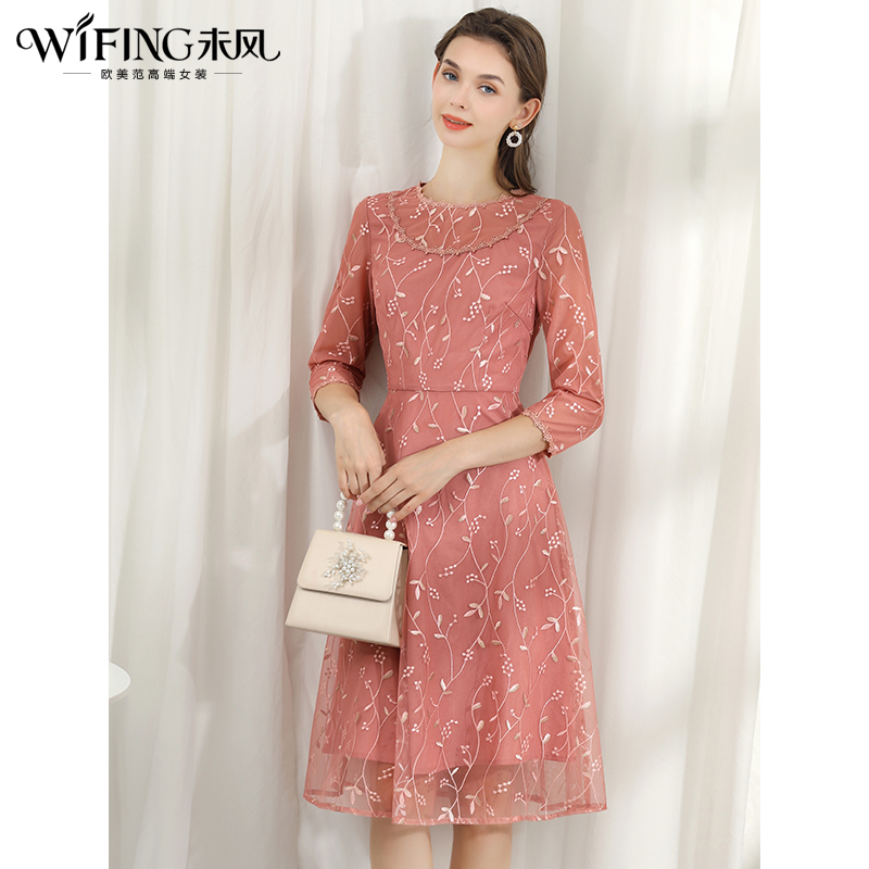 未风网纱刺绣连衣裙女春2024春季新款女装气质淑女七分袖显瘦裙子