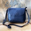 酷步奇2024新款头层牛皮简约百搭包盖式单肩斜跨大容量女包 商品缩略图1