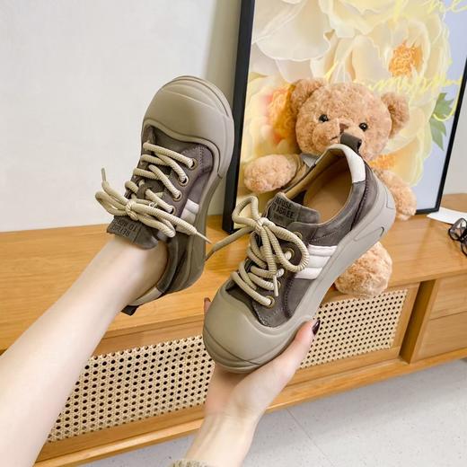 酷步奇2024年四季运动头层牛皮拼色休闲女板鞋 商品图2