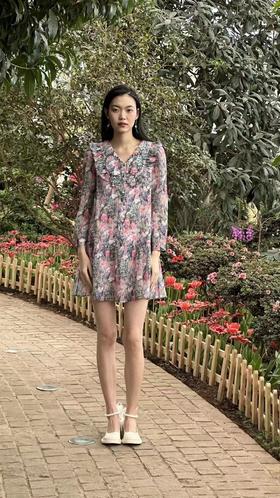 五丁目碎花连衣裙