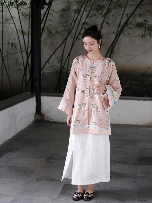 盛唐牡丹 |高货限量款|手工刺绣瓜瓞绵绵对襟长衫 [特价品] 商品图0