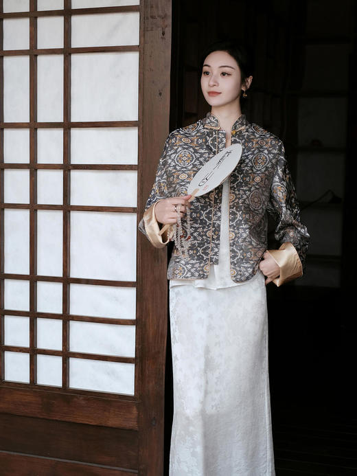 微瑕秒杀|  盛唐牡丹 |鹤鹿同春宋锦小立领外套[特价品](特殊商品不退不换) 商品图0