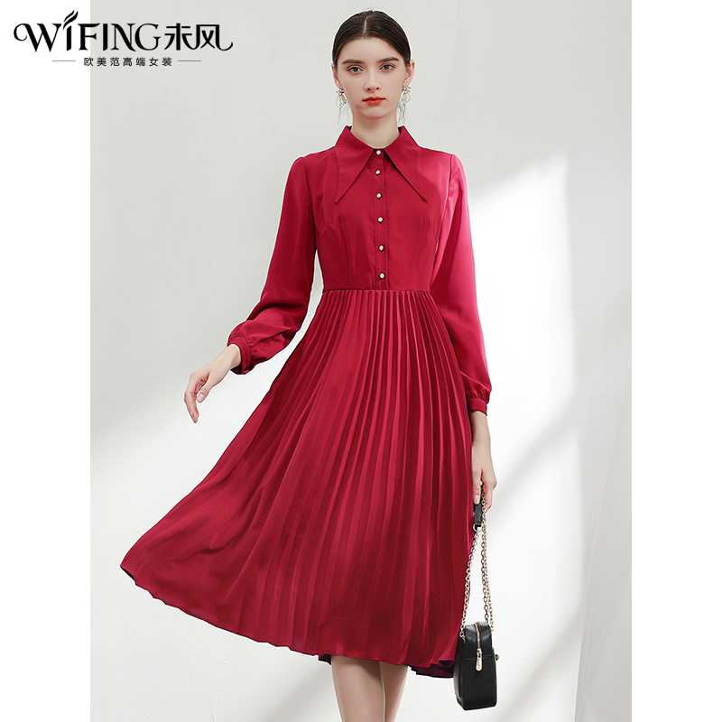 未风红色连衣裙女春季2025春装新款女装气质显瘦通勤百褶裙连衣裙