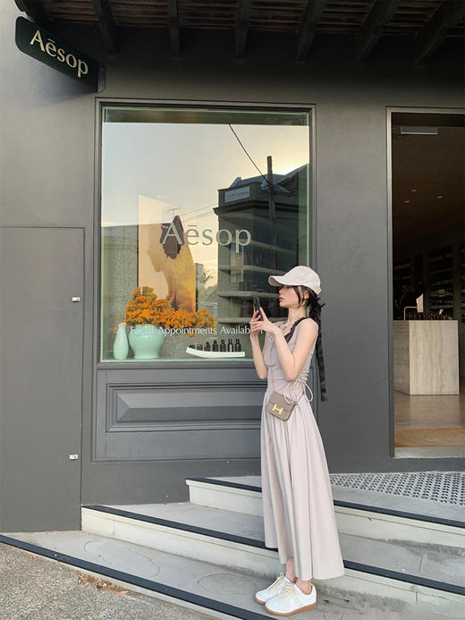 金蘑菇 balletcore芭蕾序曲 / 大气极简小心机收腰背带连衣裙 商品图2