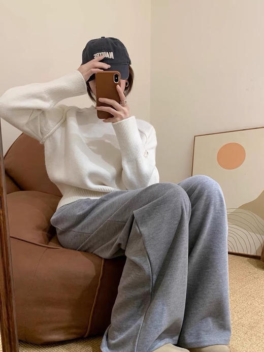 绵羊绒圆领毛衣 商品图10