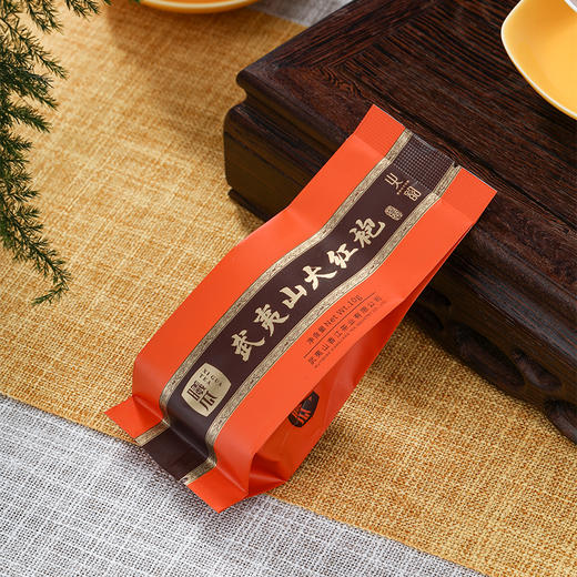 【大红袍名家】曦瓜 一级武夷山大红袍 中火 火韵礼盒 200g盒（京东同款） 商品图2