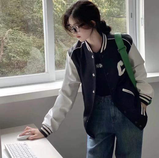 【bfm1】新款毛巾绣大C拼皮情侣时尚休闲棒球服外套！！ 商品图0