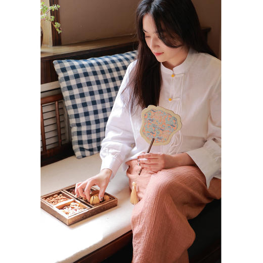 【线上专属】立领小衫（24710170-山矾） 商品图1