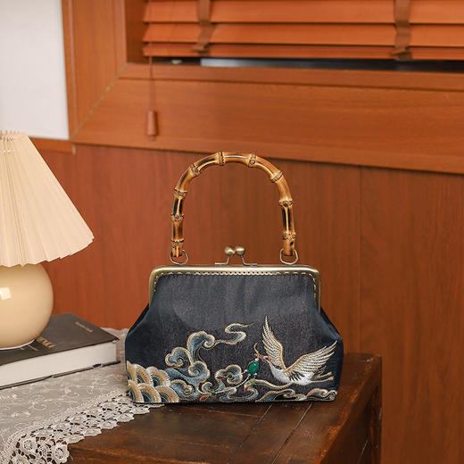 【平步青云】黑色绣花手提包  古风旗袍宴会手拿包QB 商品图1