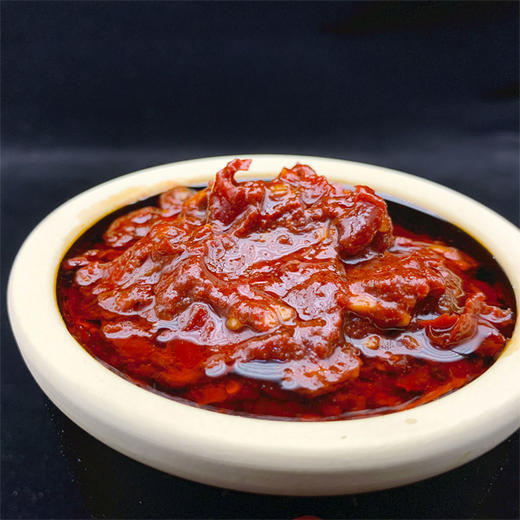 泸州两年晒场自然发酵藤椒豆瓣酱 商品图3