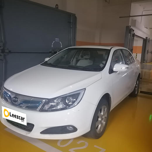 比亚迪 e5 300 e享型【长租-北京】 商品图1