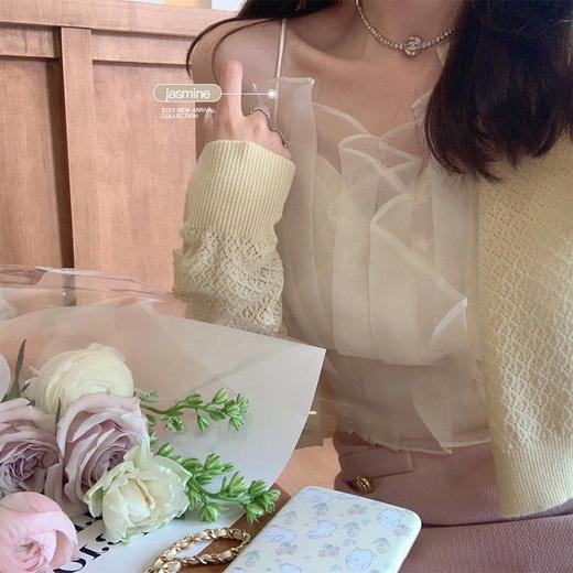 金蘑菇菇 桃乐丝下午茶 / 早春氛围感美人 可爱贵气吊带纯欲内搭 商品图3