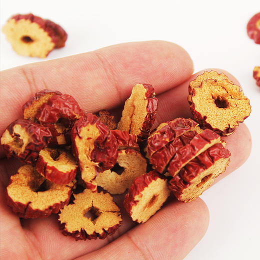 沃福百瑞 新疆若羌红枣脆片 80g/罐 商品图7