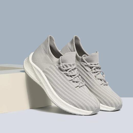 【正码男女同款】斯*奇、安*代工厂！舒适到爆的爆米花跑鞋，满满“踩屎感”，一脚就爱上男女爆米花休闲运动轻跑鞋 商品图8