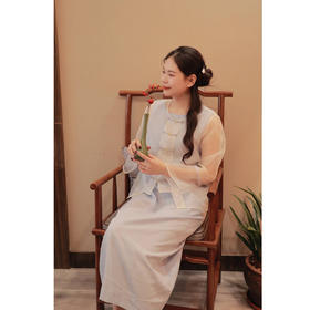 【抖音专属】【始芳菲系列】圆领小衫（24710214山矾）