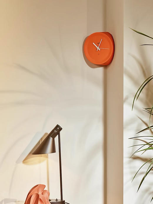 ALESSI/墙角钟轻奢挂钟客厅家用时尚网红创意ins静音送礼 商品图0