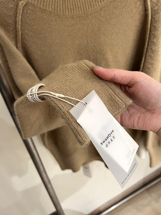 绵羊绒圆领毛衣 商品图9