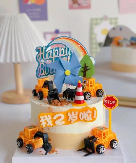 工程车定制蛋糕（糖牌） 商品图0