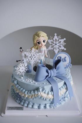 主题奶油蛋糕 | 鲜果原味奶油 - 艾莎冰雪奇缘（图片为8寸）