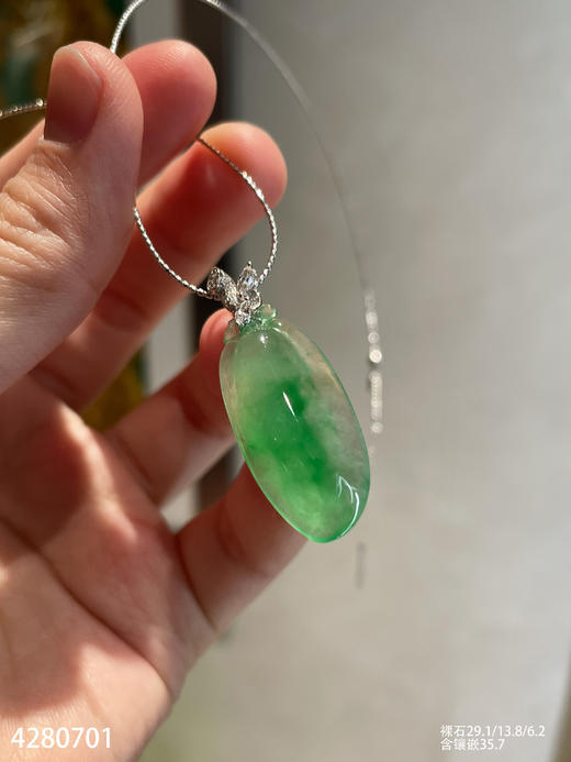 4280701，福瓜吊坠。具体价格微信咨询 商品图0