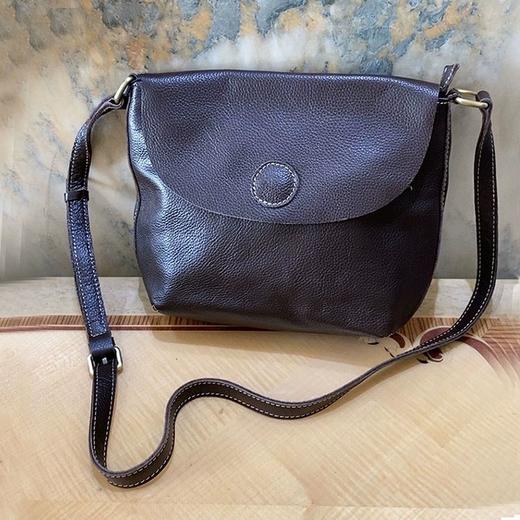 酷步奇2024新款头层牛皮简约百搭包盖式单肩斜跨大容量女包 商品图2