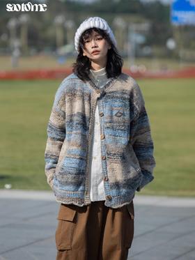 早乙女惠子saotome/STMMY231237/彩虹色渐变条纹开衫毛衣