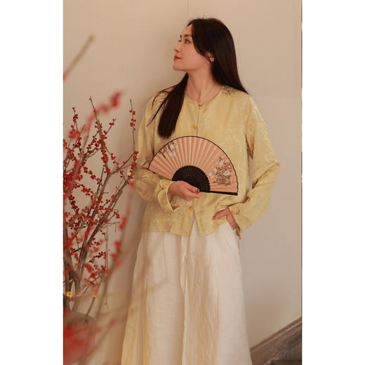 【线上专属】【始芳菲系列】圆领小衫（24710169-筠雾） 商品图2