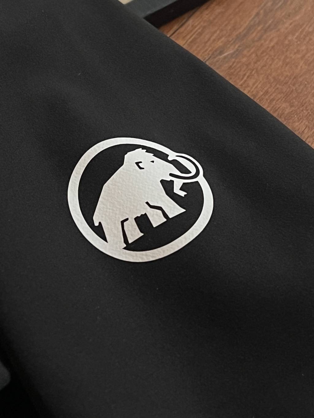 黑色猛犸战象,黑色猛犸战象怎么获得 黑色猛犸战象,黑色猛犸战象怎么获得