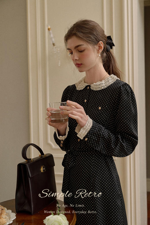 SimpleRetro复古音符 蕾丝花边领波点连衣裙女长袖显瘦气质小黑裙 商品图5