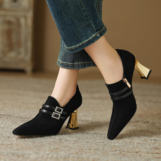 【预售5天】优雅百搭，羊猄皮尖头高跟深口单鞋FDME&FD8270 商品图6