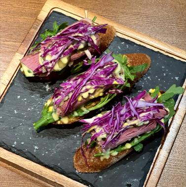 帕斯雀牛肉开放三明治 商品图0