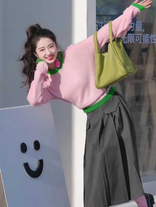 春秋高级感粉色针织打底衫女撞色小香宽松内搭别致上衣外穿 商品图0