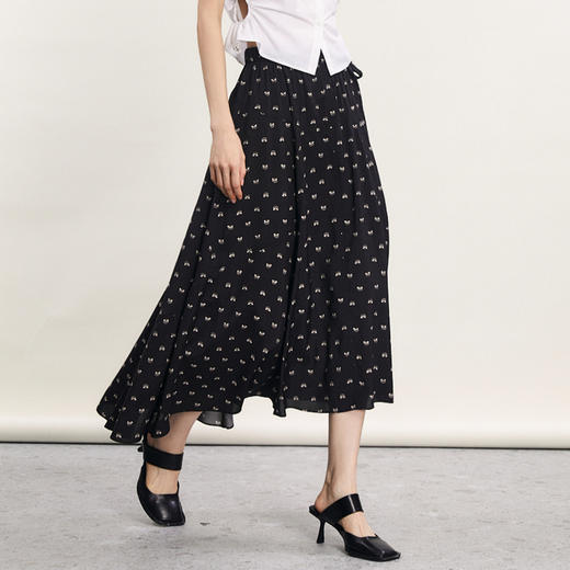 谜底A字型长款半身裙2024春季新款复古文艺花色宽松长裙241MB0162 商品图2