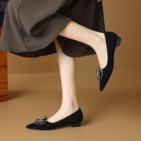 【预售5天】高级感法式羊反绒蝴蝶钻单鞋，新款平底浅口鞋HCYYHD&5172