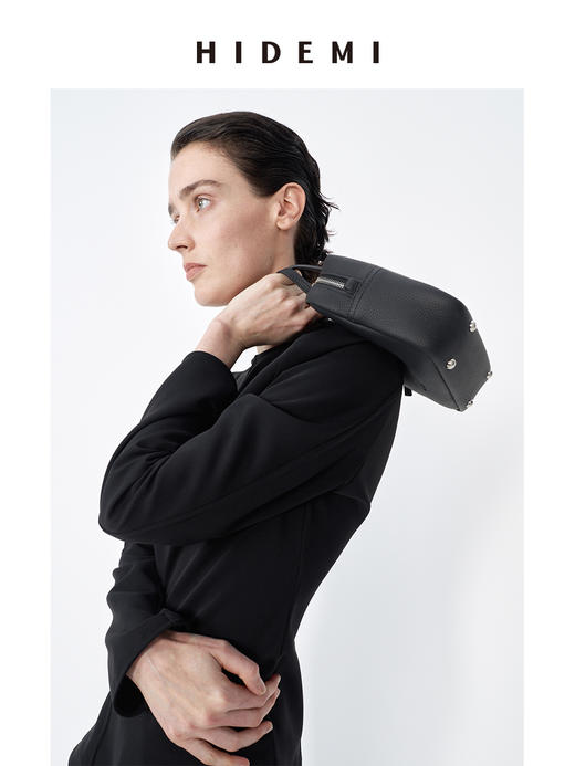 HIDEMI 极简春日圆领设计感前后两穿立体剪裁缎面外套上衣女 黑色/白色 商品图6