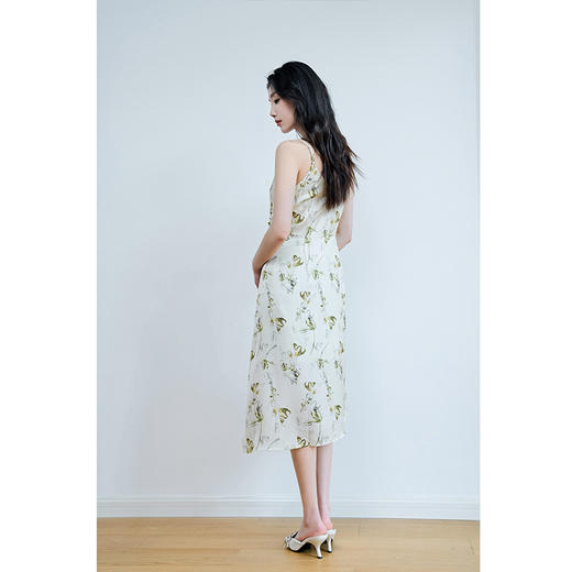 NEELLY纳俪商场同款高级感度假风开叉吊带连衣裙女法式优雅中长裙N23074Y03342 商品图3