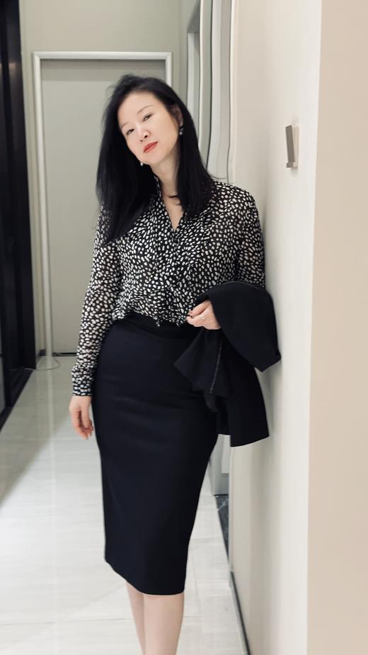 “黑兰”套裙 颈袖添香季时尚职业修身OL气质显瘦包臀羊毛女士套裙J9303994A 商品图2