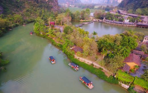 【清明节踏青】<广西崇左+靖西3天动车团>“中国最美瀑布”德天跨国大瀑布、“西南三大名泉”靖西鹅泉、“、“绣球之乡”靖西旧州古镇、“花千骨拍摄地”峒那屿湾、广西民族博物馆、 崇左太平古城、大新明仕田园 商品图5