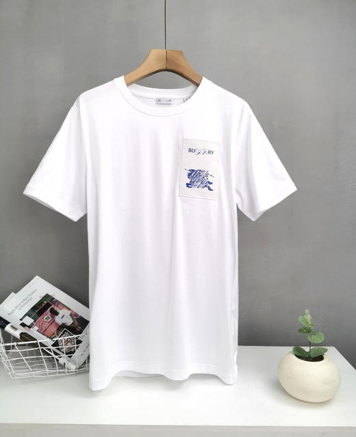 战马 2024春夏新款 胸前口袋 马术骑士标 圆领短袖T恤 Z-11351 商品图3