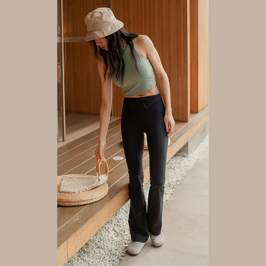 【裸感】腰部中式翻边 显腰细长裤 瑜伽休闲微喇叭运动裤 商品图7