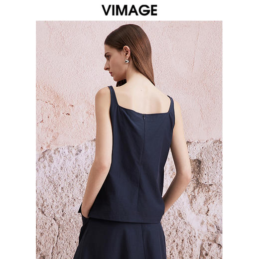 VIMAGE纬漫纪2024夏季新款纯色百搭显瘦吊带背心小上衣V2113708 商品图4