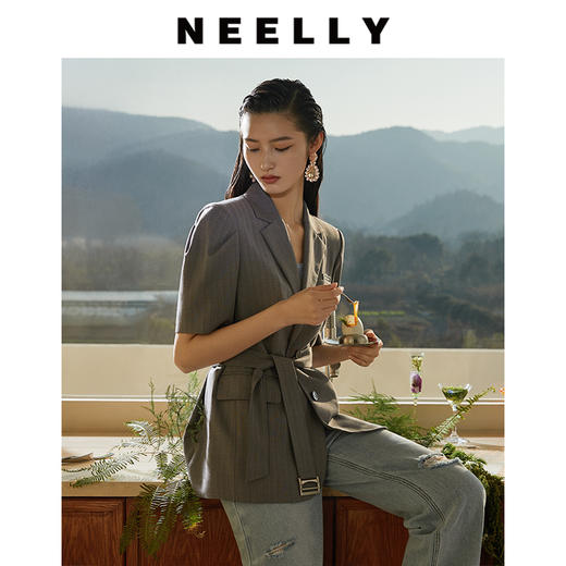 NEELLY纳俪商场同款职场OL竖条纹短袖收腰系带西装廓形西服女外套N23044W04577 商品图1