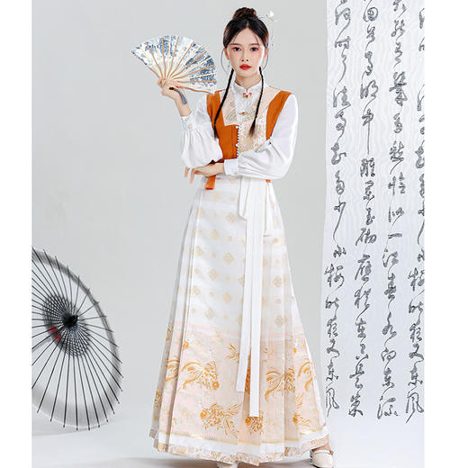 KQL 353H5503改良新中式衬衣马甲马面裙三件套装 商品图0